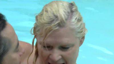 Fuck with Busty Hot Woman in Swimming Pool on vidfreenow.com