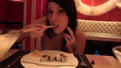 Virtual Vacation In Las Vegas With Luna Kitsuen Part 1 - Usa - city Las Vegas on vidfreenow.com