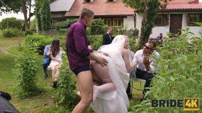 Big ass blondie gets fucked on her wedding day in front of everyone on vidfreenow.com