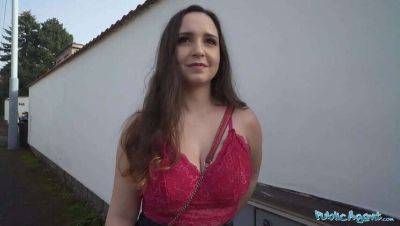 Public Agent: He Generously Pays for a Peek at Her Impressive Natural Bosoms on vidfreenow.com