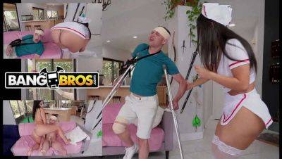 BangBros: Johnny Love's Naughty Escapade with His Latina Nurse, Violet Myers - Mexico on vidfreenow.com