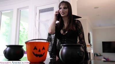 Halloween perversions grant spicy MILF the most amazing fuck on vidfreenow.com