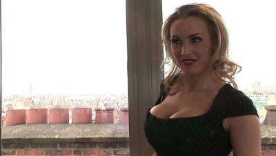 Mature blonde stepmom Tanya Tate fucked while wearing lingerie and high heels on vidfreenow.com