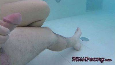 MissCreamy's Public Pool Dick Flash: Assisting with Masturbation - Risky Business on vidfreenow.com