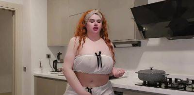 BIG ASS NEIGHBOR COOKS FOR ME on vidfreenow.com