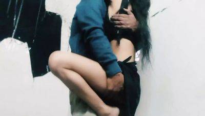 Hot Desi Romantic Girl Blowjob & Hardcore XXX Videos - India on vidfreenow.com